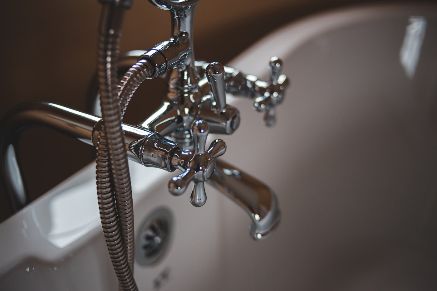 Brass Valve Components: Manufacturing & Application Guide